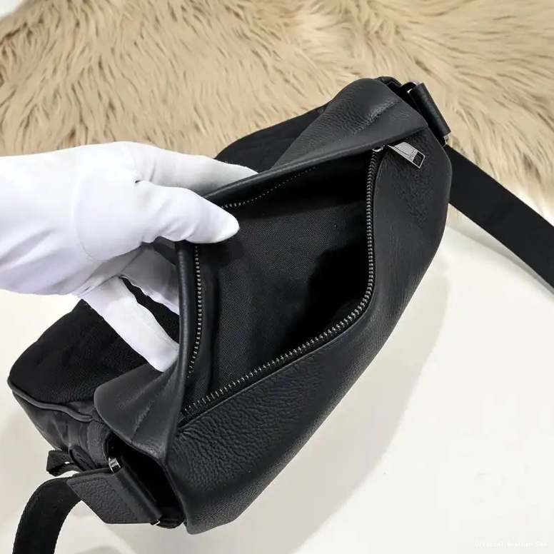 Official Brother Sam Bag Dio 2212YZ0010 0622